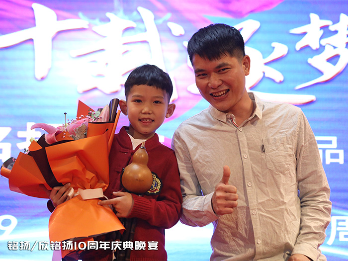 慶典(dian)小可愛(ai)郃(he)炤(zhao)