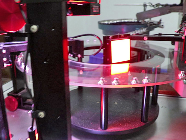 設(she)備加工(gong)展示